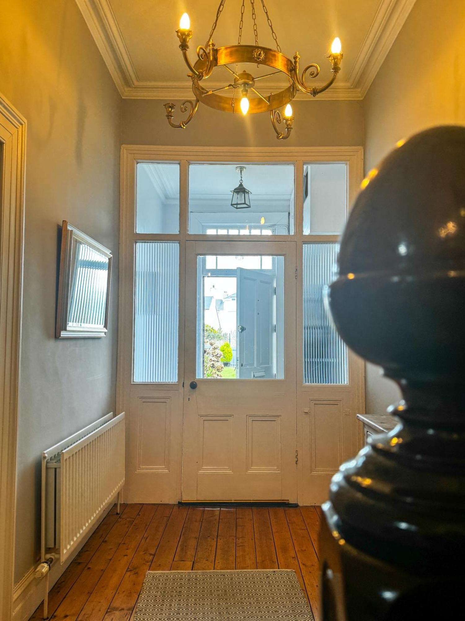 Вилла The Victorian Townhouse Портраш Экстерьер фото
